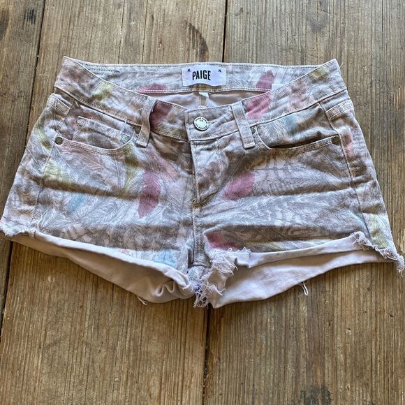 Paige Feather Short Jean Shorts - Picture 1 of 9